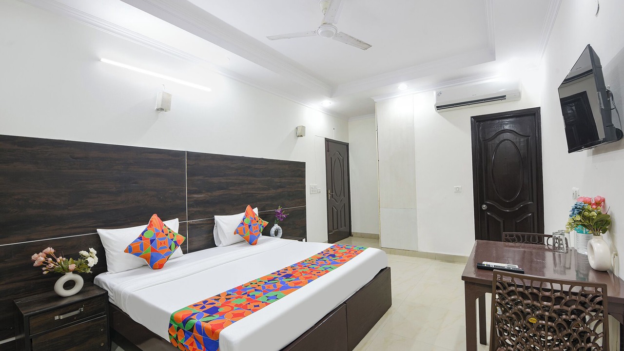 Photo of Bedroom in South City I