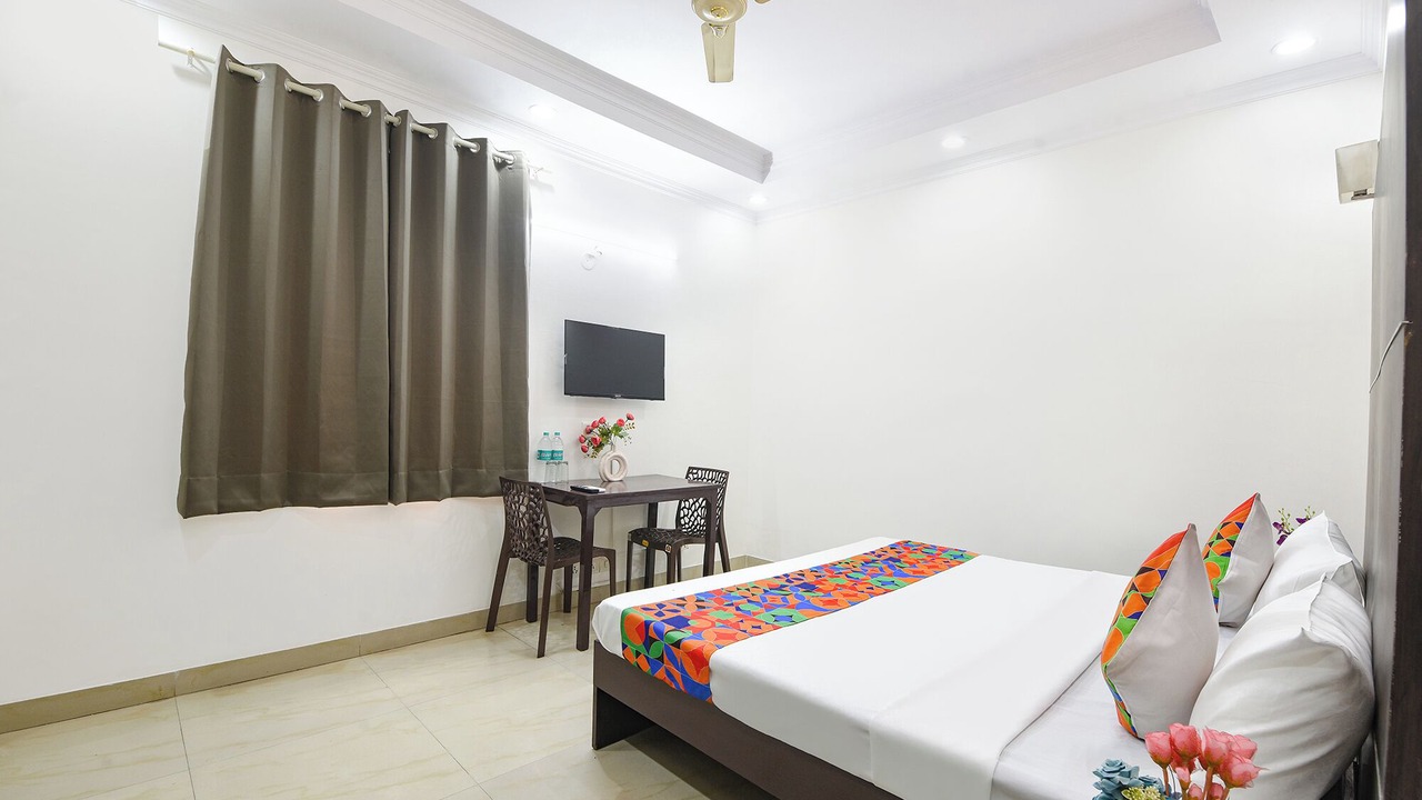 Photo of Bedroom in South City I