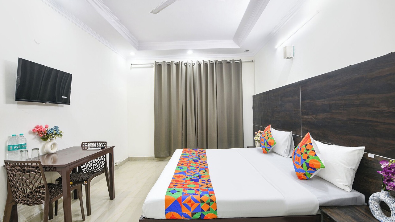 Photo of Bedroom in South City I
