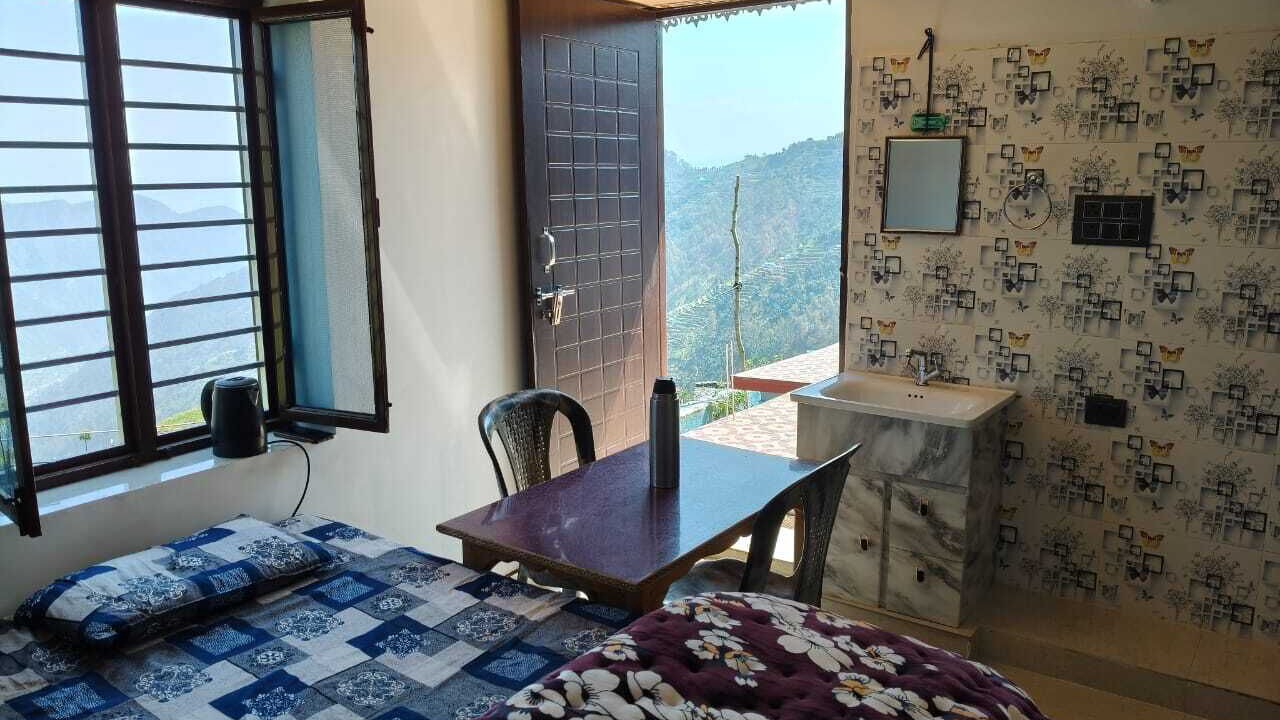 Photo of Patio Balcony in Kanatal