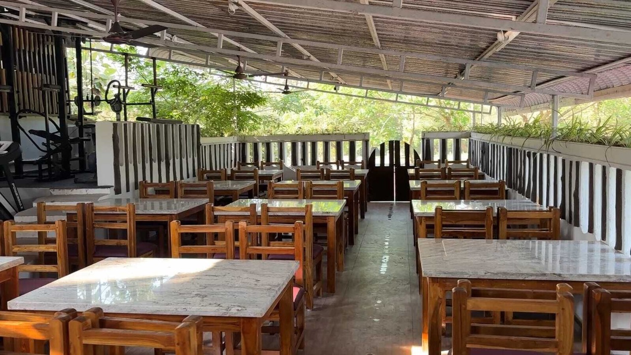 Photo of Outdoor in Papasanam
