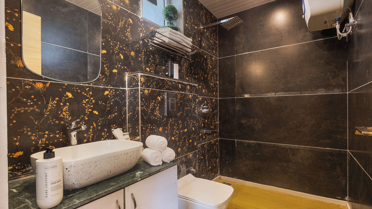 Photo of Bathroom in The Mall Road