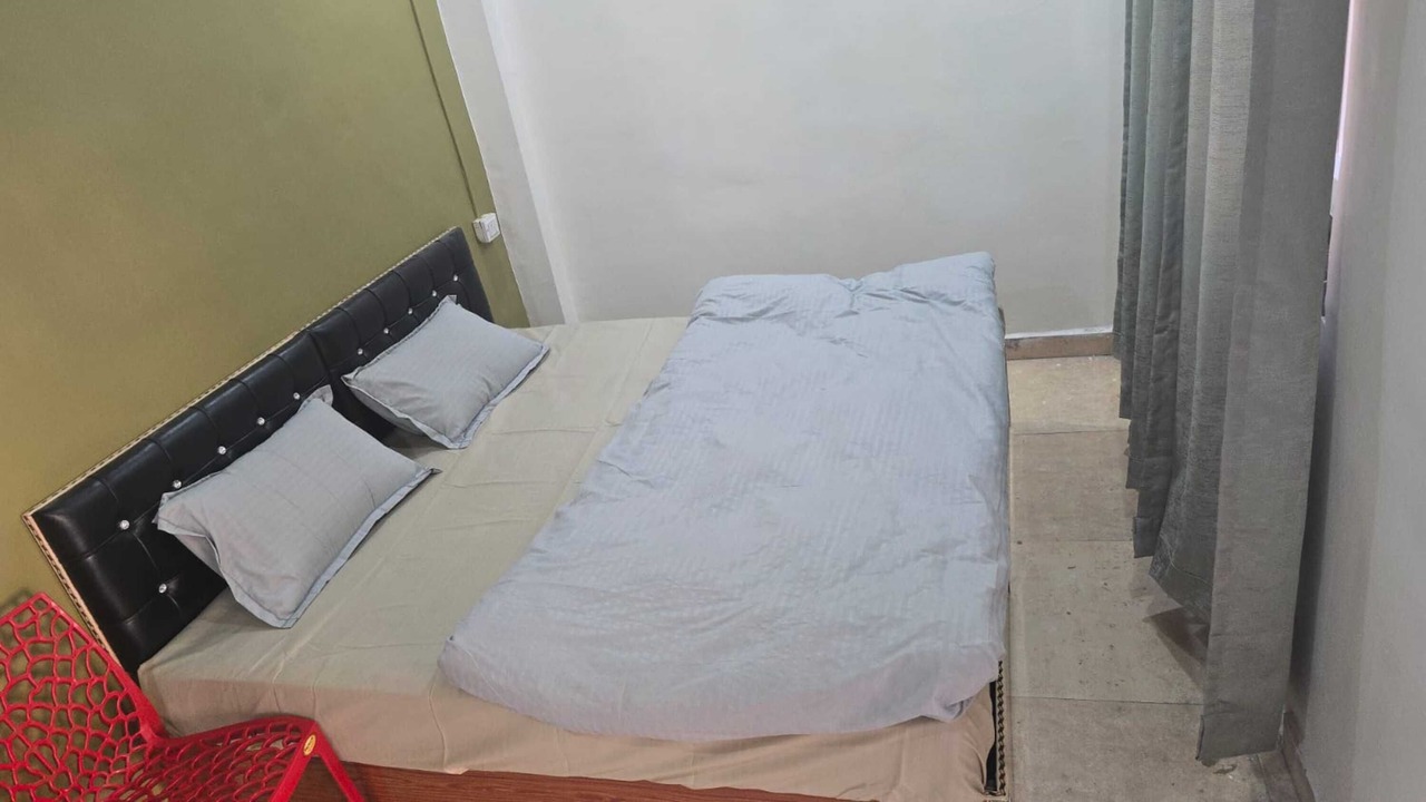 Photo of Bedroom in Nandaprayag