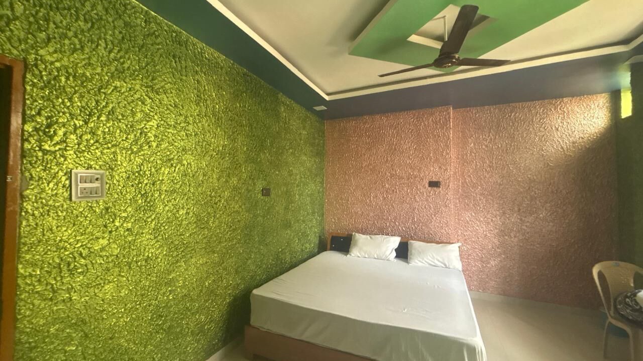 Photo of Bedroom in Khatima