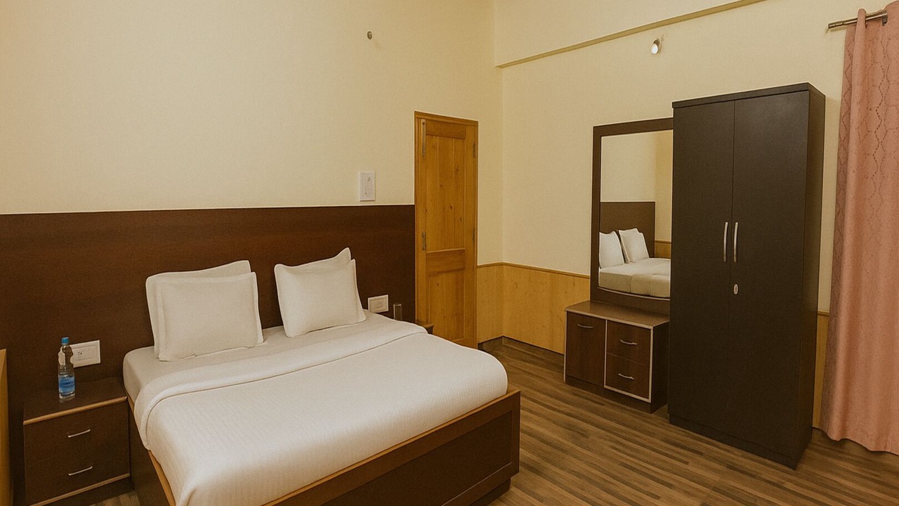 Photo of Bedroom in Kasol
