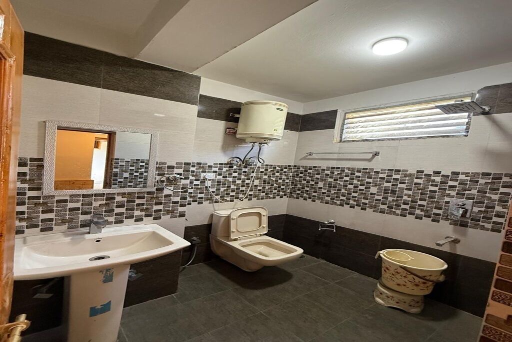 Photo of Bathroom in Aleo