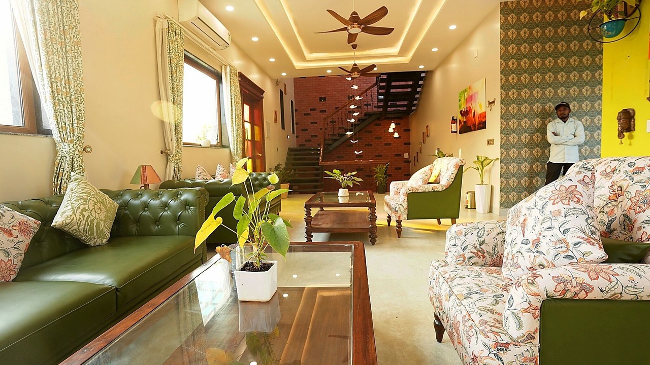 Photo of Livingroom in Benipur