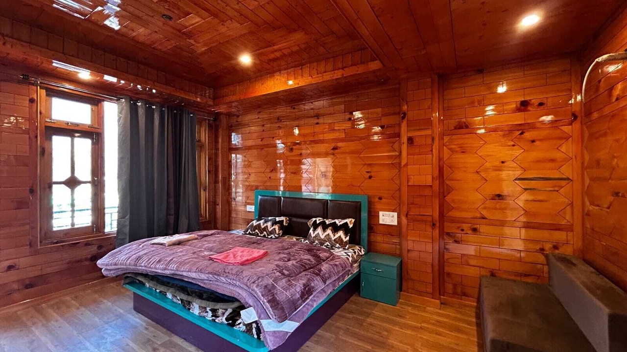 Photo of Bedroom in Kullu