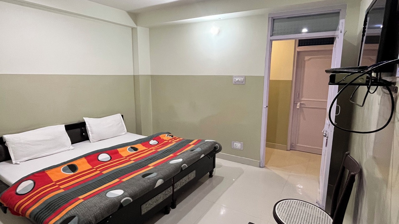 Photo of Bedroom in Brahmaur