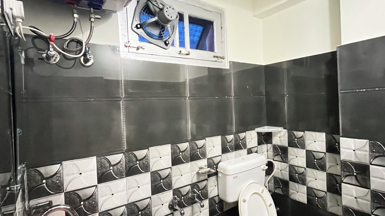 Photo of Bathroom in Brahmaur