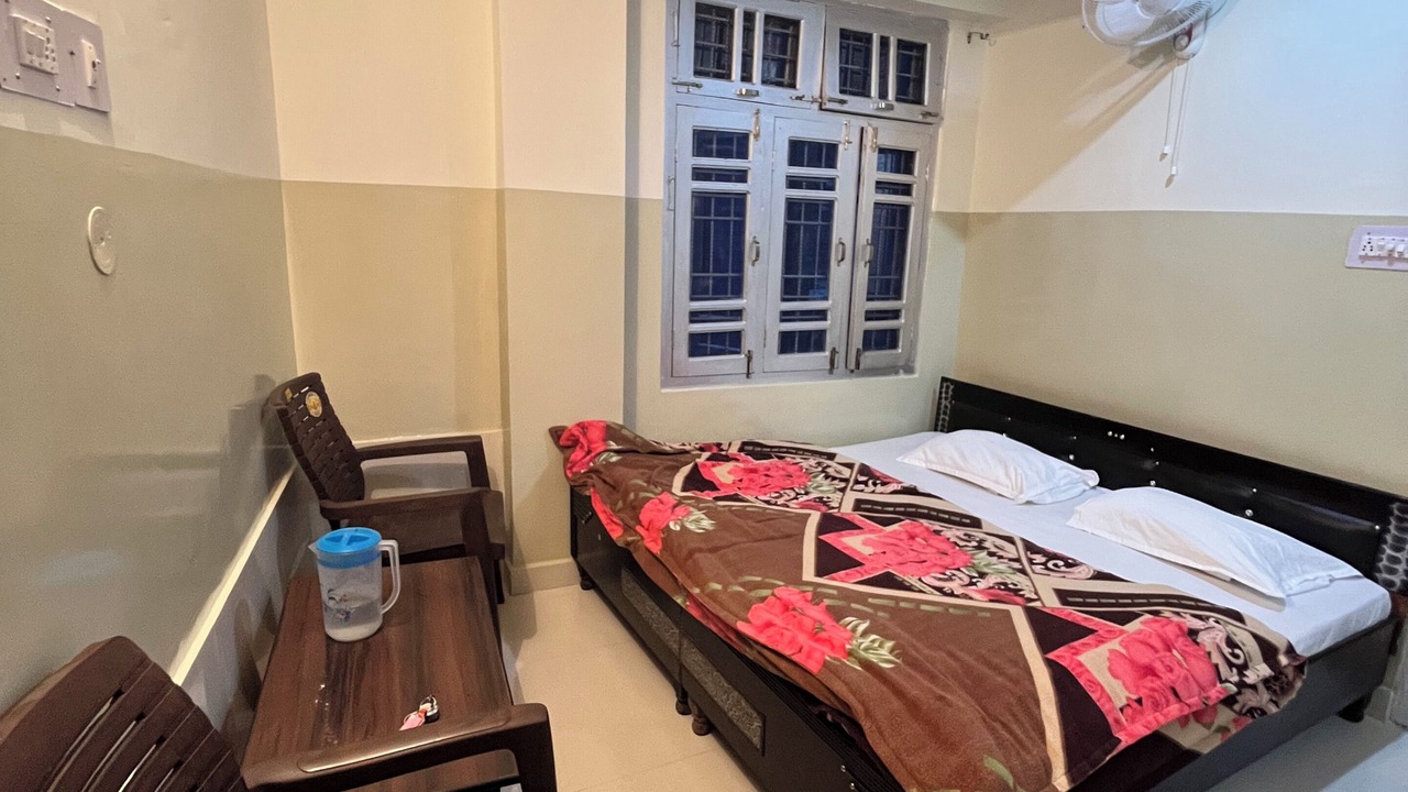 Photo of Bedroom in Brahmaur