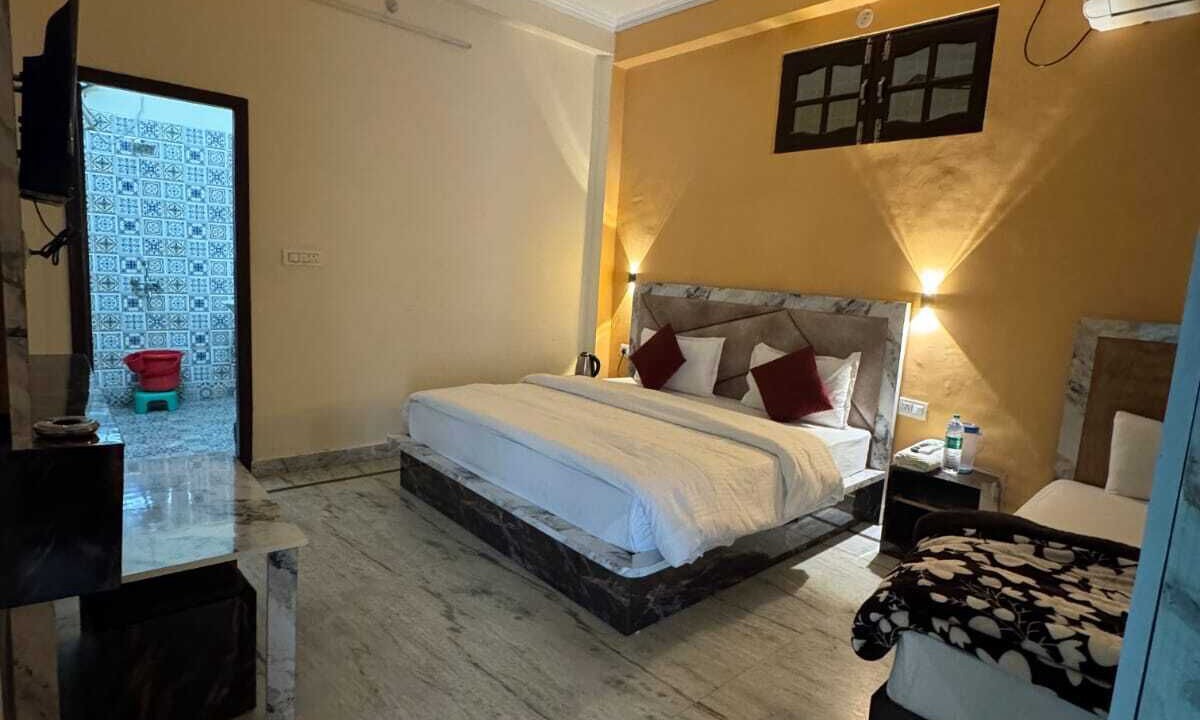 Photo of Bedroom in Rishikesh