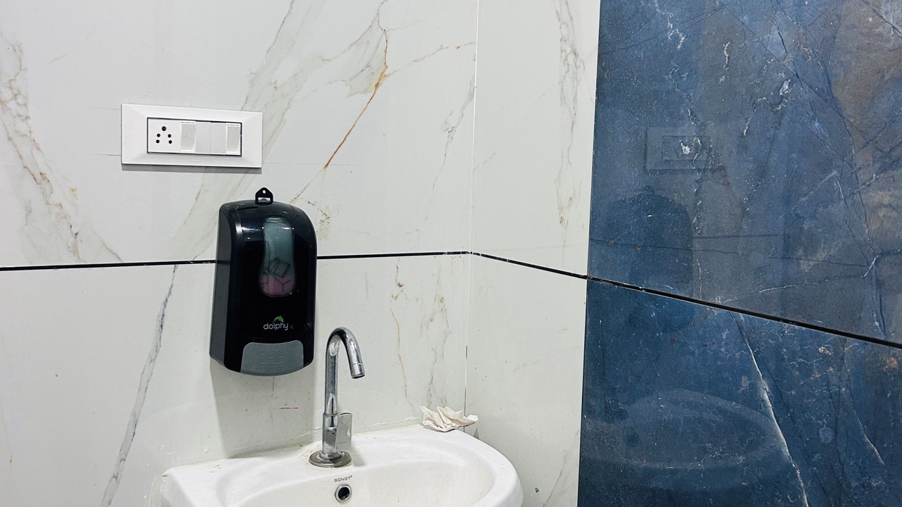 Photo of Bathroom in Harda