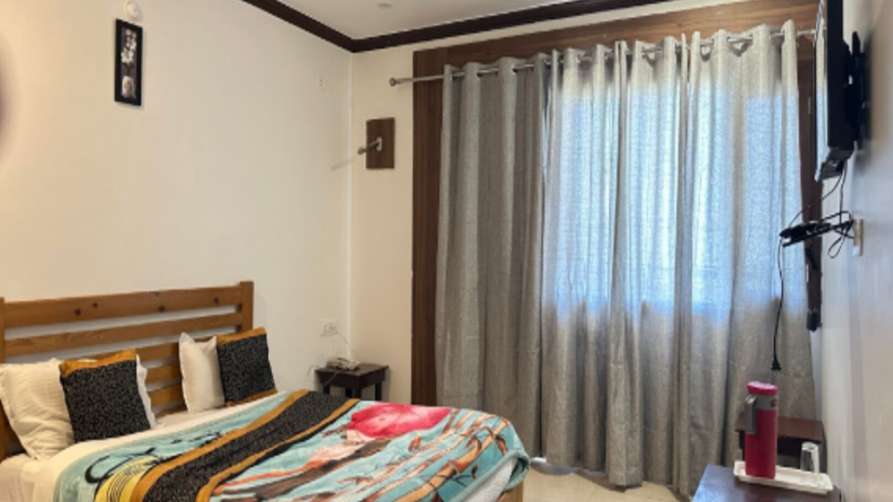 Photo of Bedroom in Smanora Range