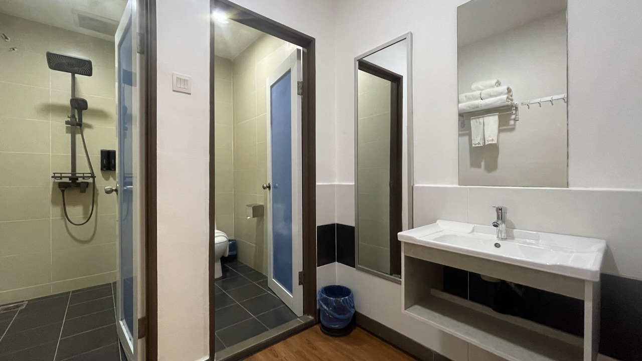 Photo of Bathroom in Kampung Tanjung Kapur