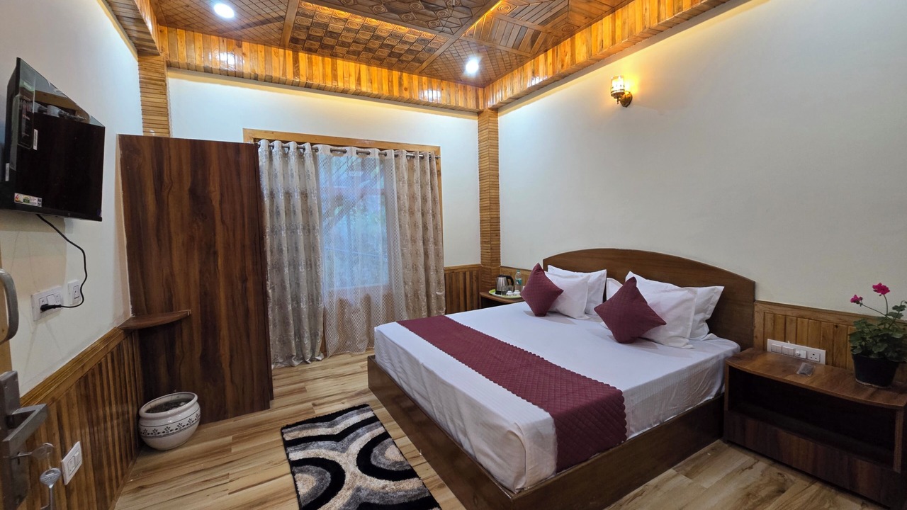 Photo of Bedroom in Chail