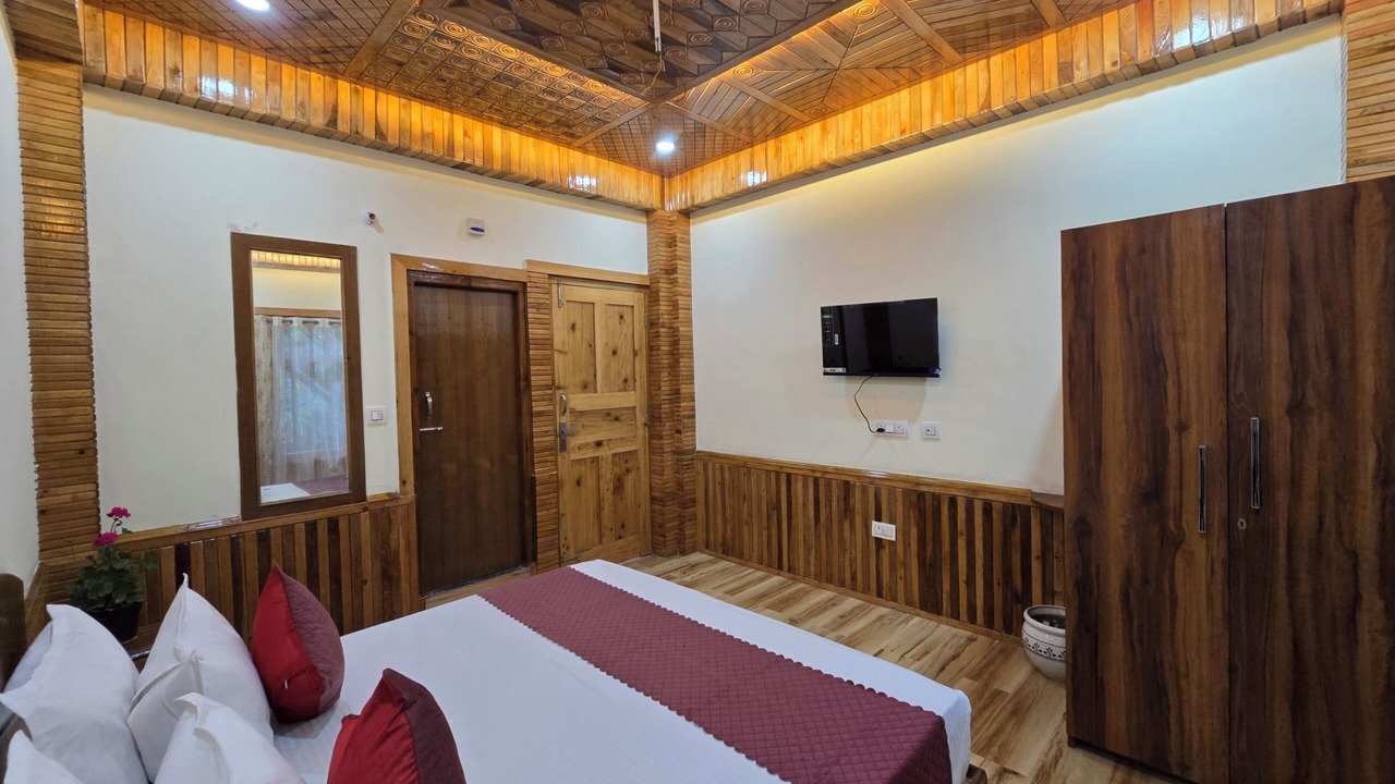 Photo of Bedroom in Chail
