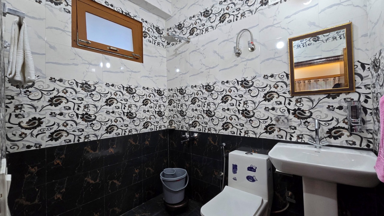 Photo of Bathroom in Chail