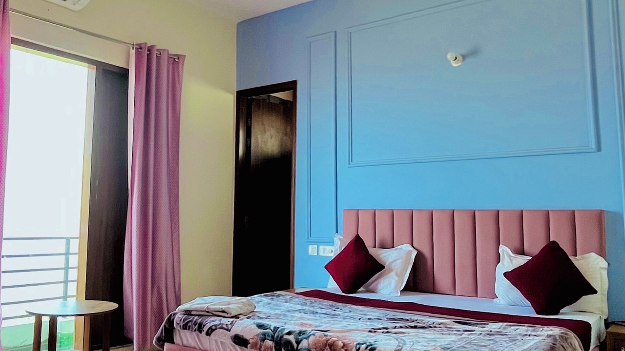 Photo of Bedroom in Kalka