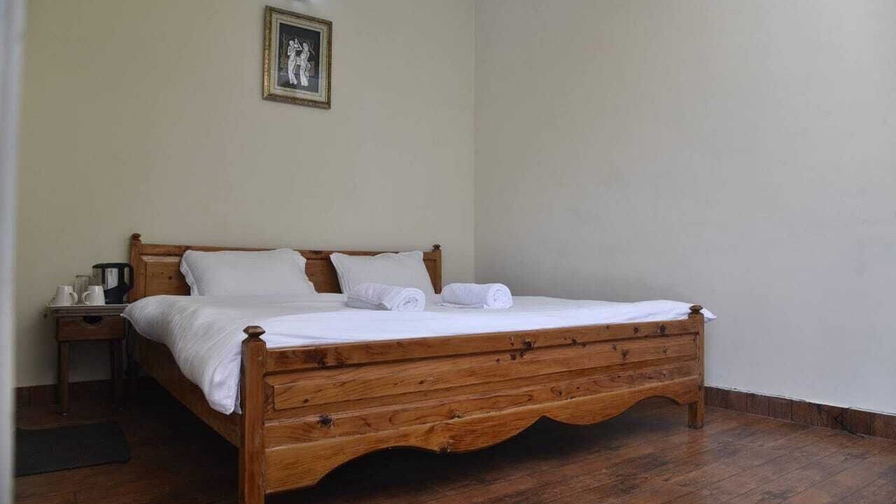 Photo of Bedroom in Solan