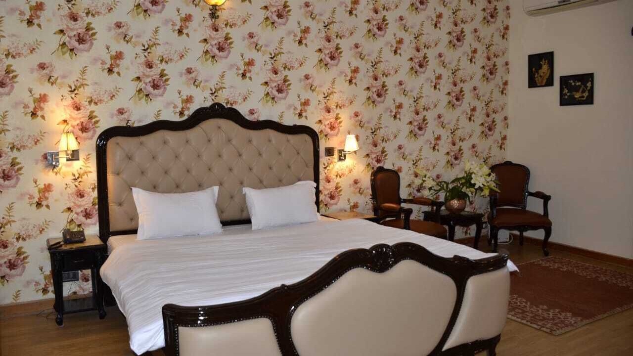 Photo of Bedroom in Solan