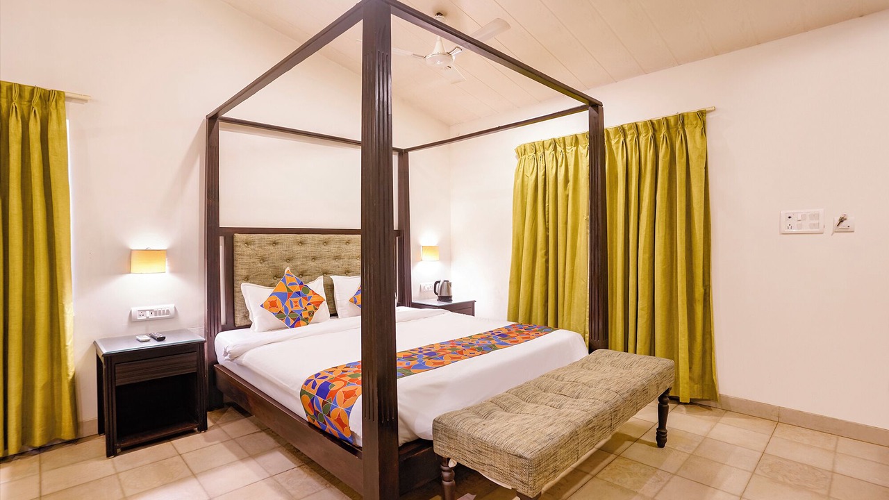 Photo of Bedroom in Sainagar
