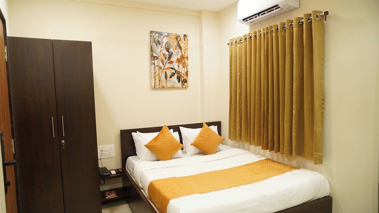 Photo of Bedroom in Kolhapur