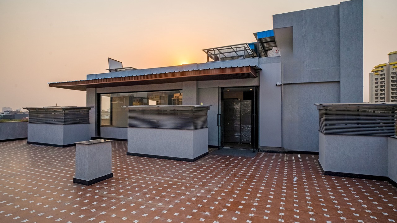 Photo of Patio Balcony in South City I