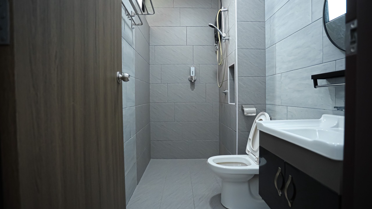 Photo of Bathroom in Bandar Penawar