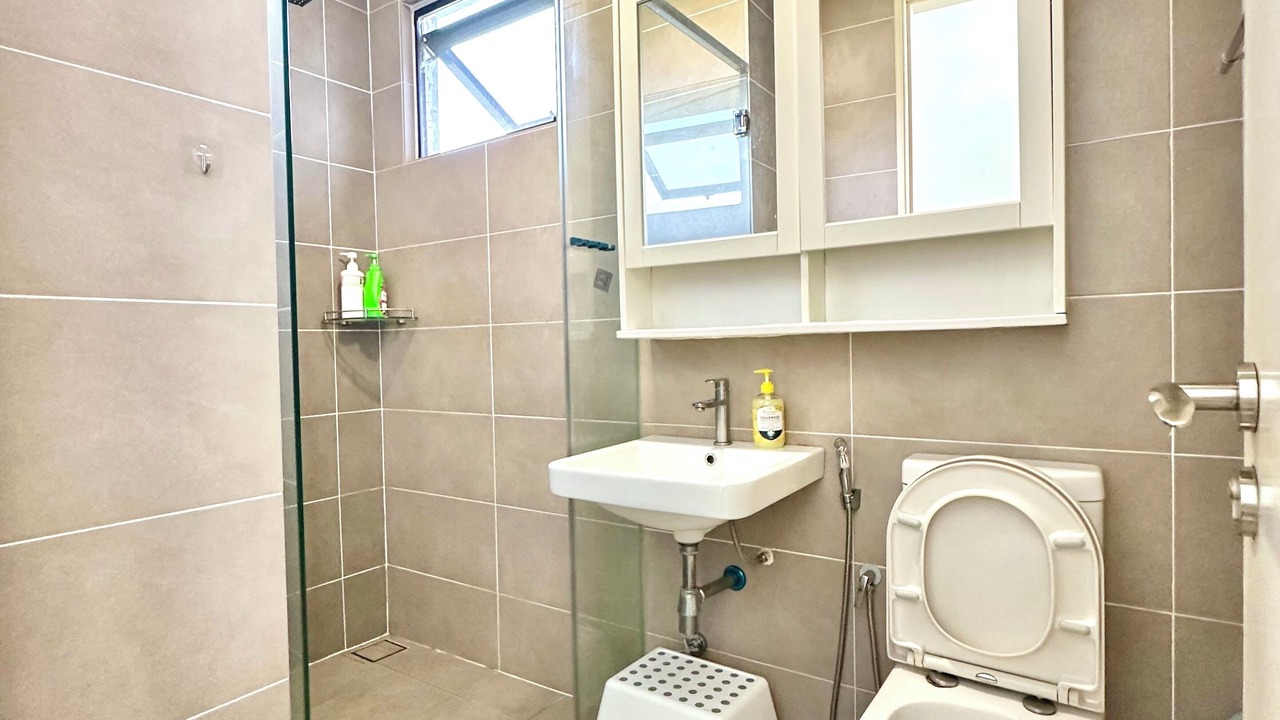 Photo of Bathroom in Medini