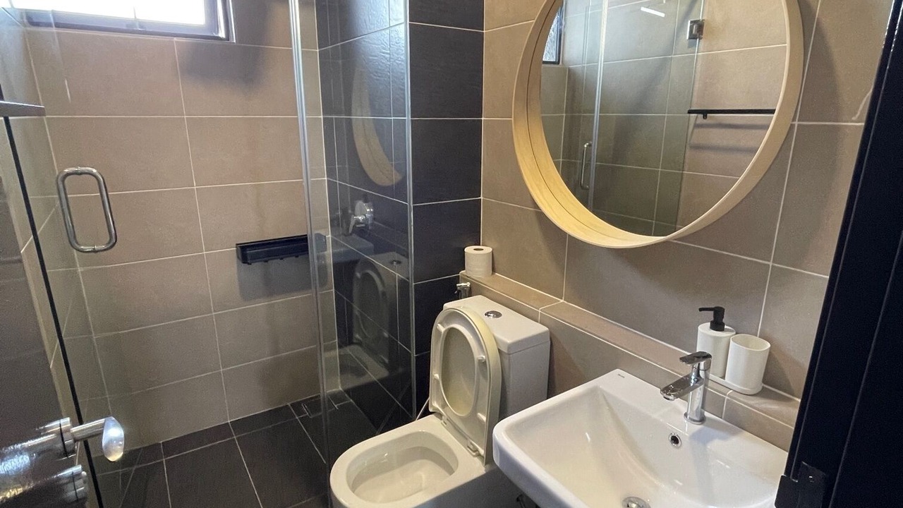 Photo of Bathroom in Medini