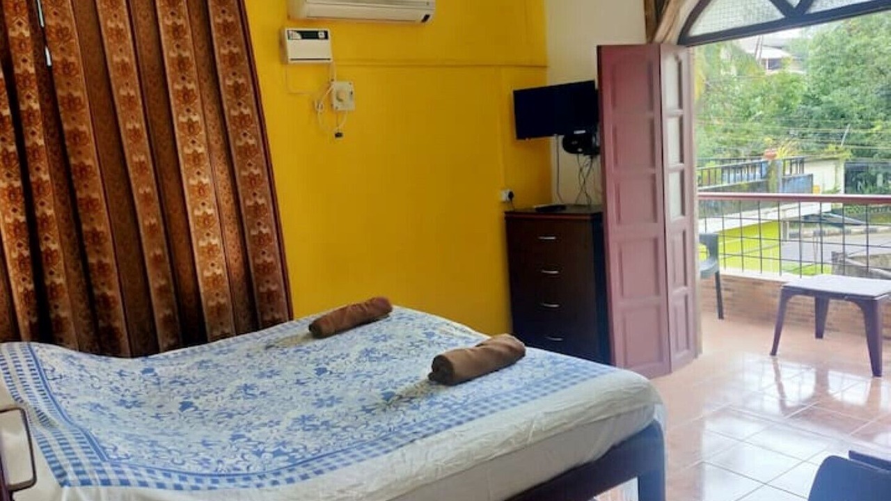 Photo of Bedroom in Candolim