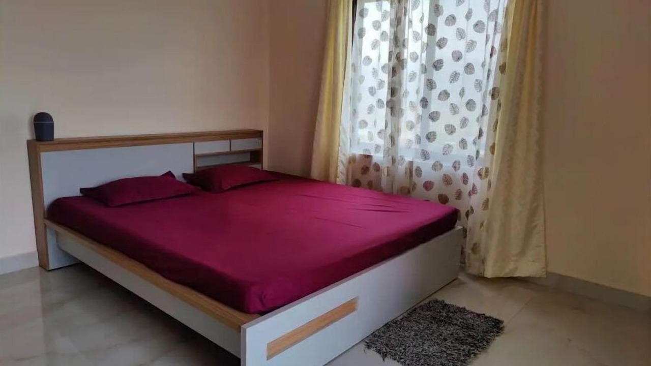 Photo of Bedroom in Sualkuchi