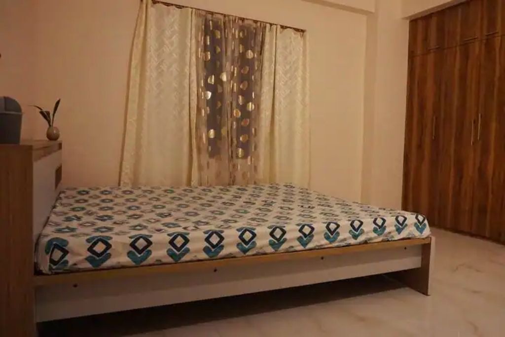 Photo of Bedroom in Sualkuchi