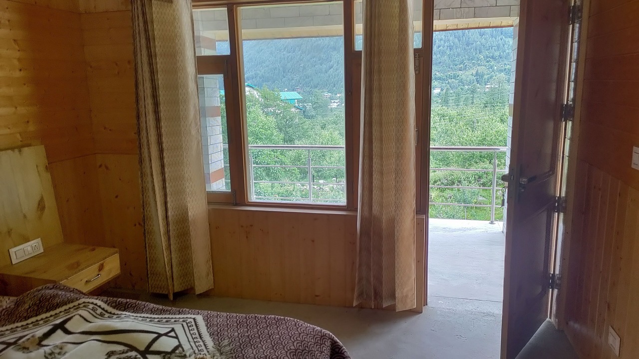 Photo of Bedroom in New Manali