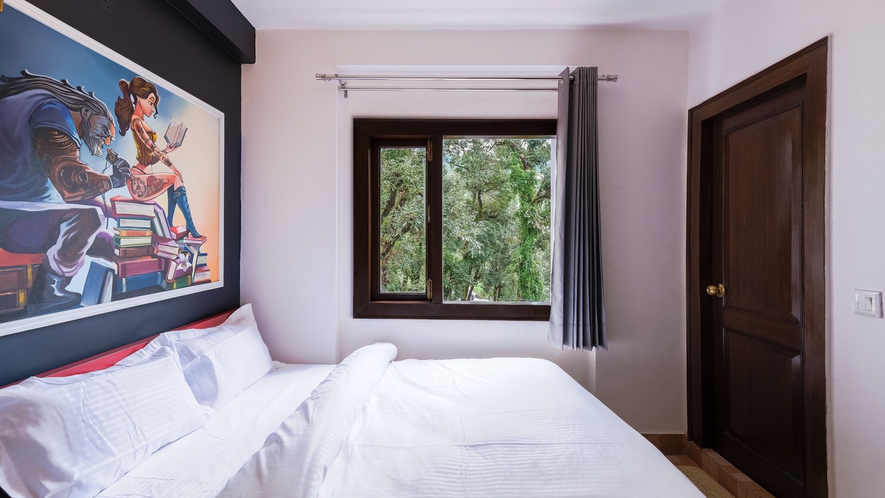 Photo of Bedroom in The Mall Road