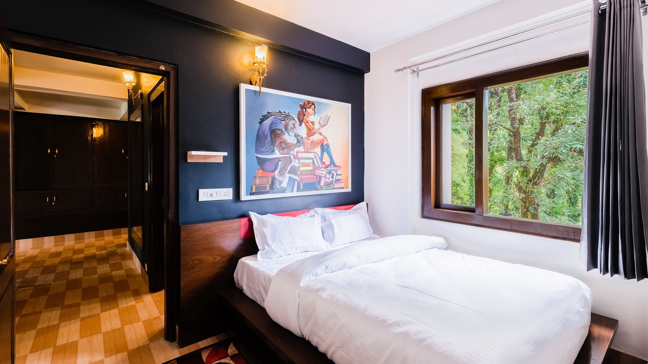 Photo of Bedroom in The Mall Road