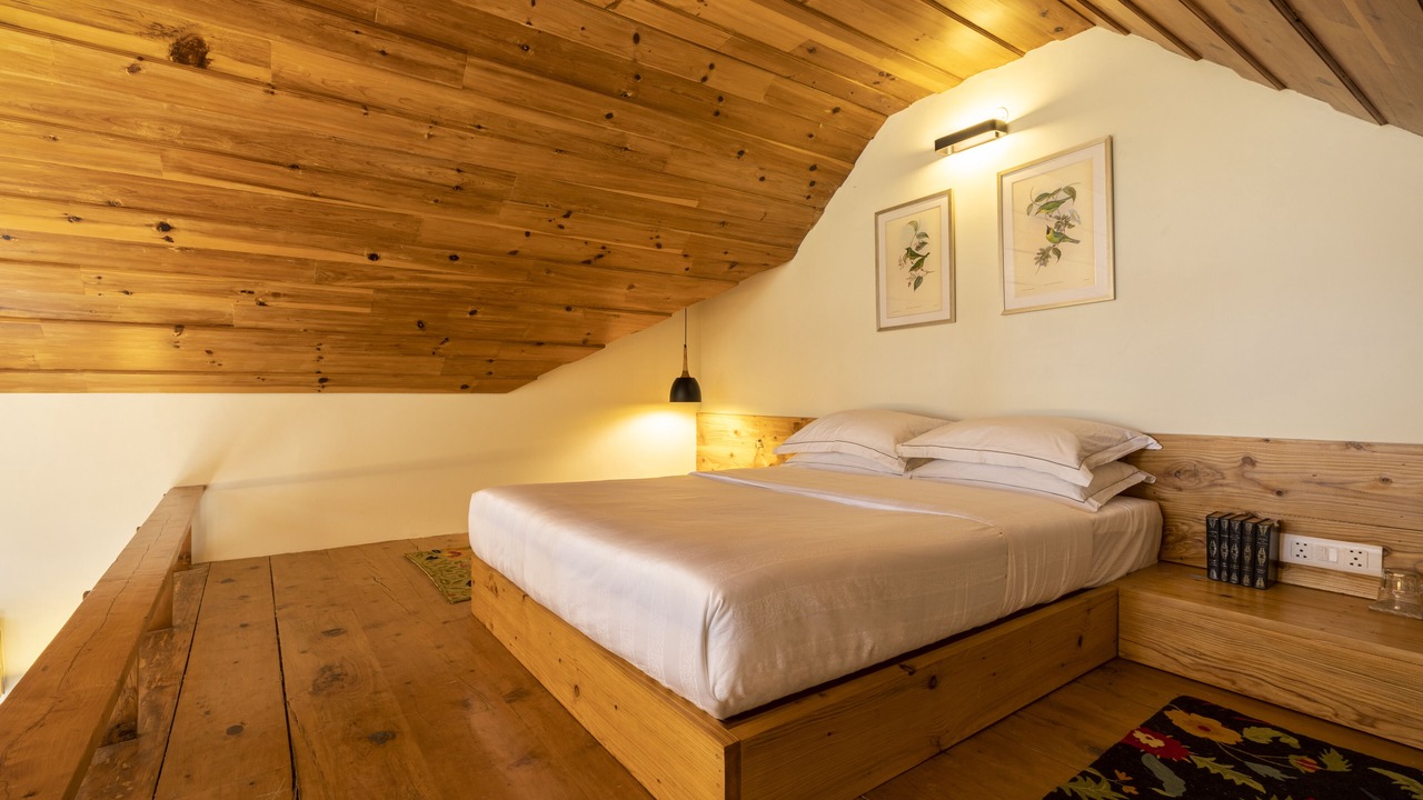 Photo of Bedroom in Shimla