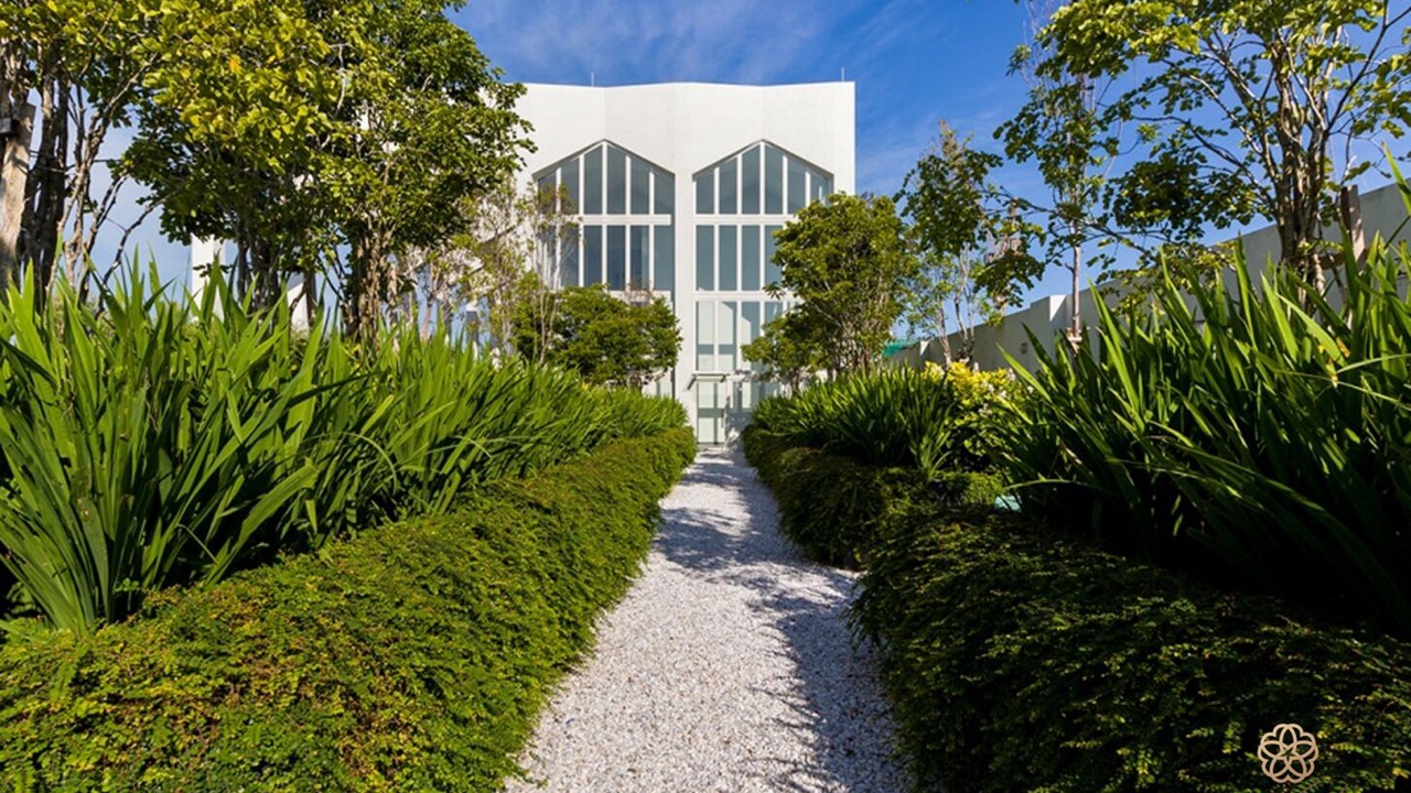 Photo of Outdoor in Maluri