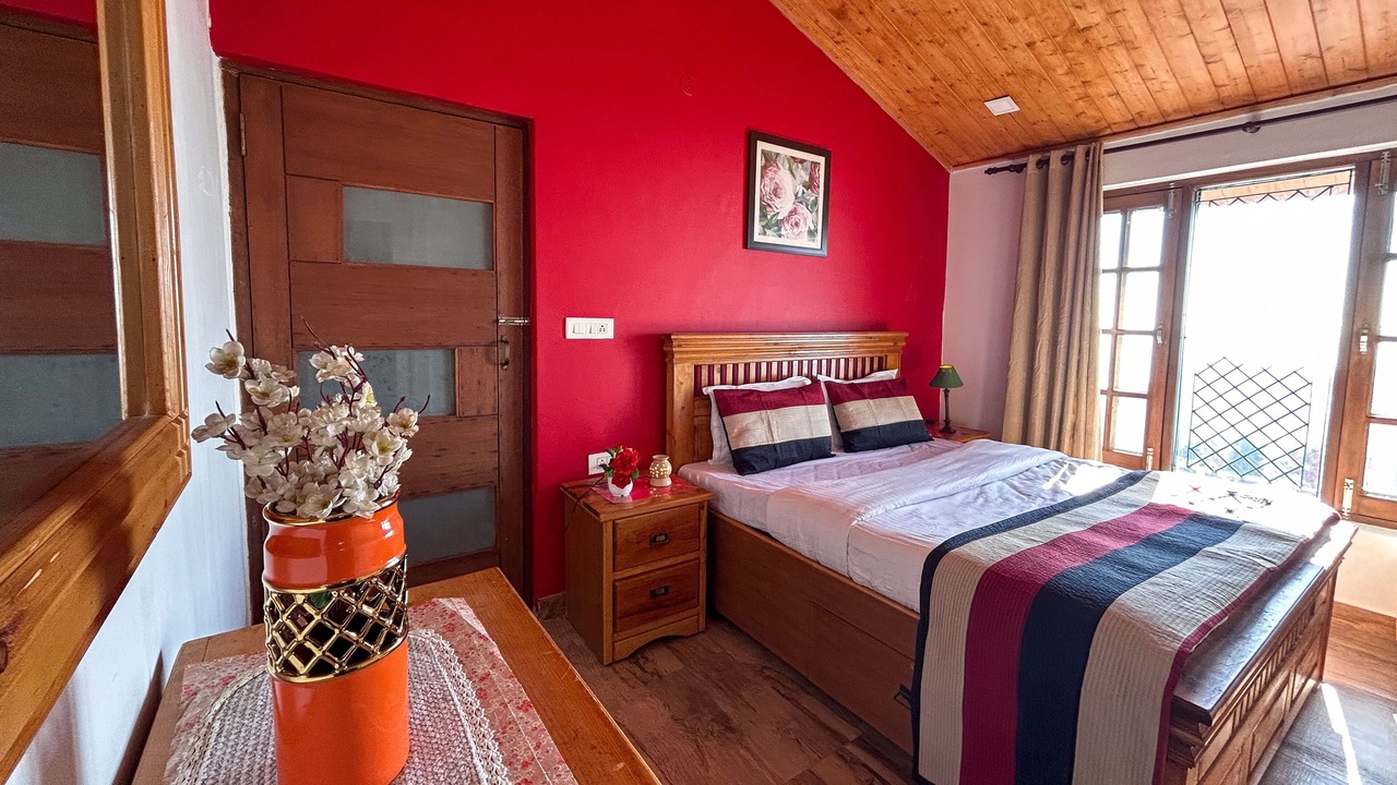 Photo of Bedroom in Suwakholi