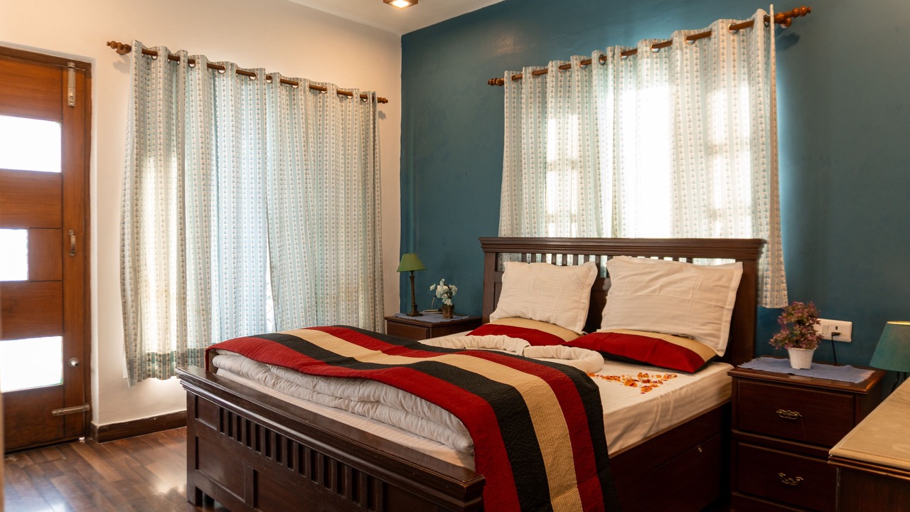 Photo of Bedroom in Suwakholi