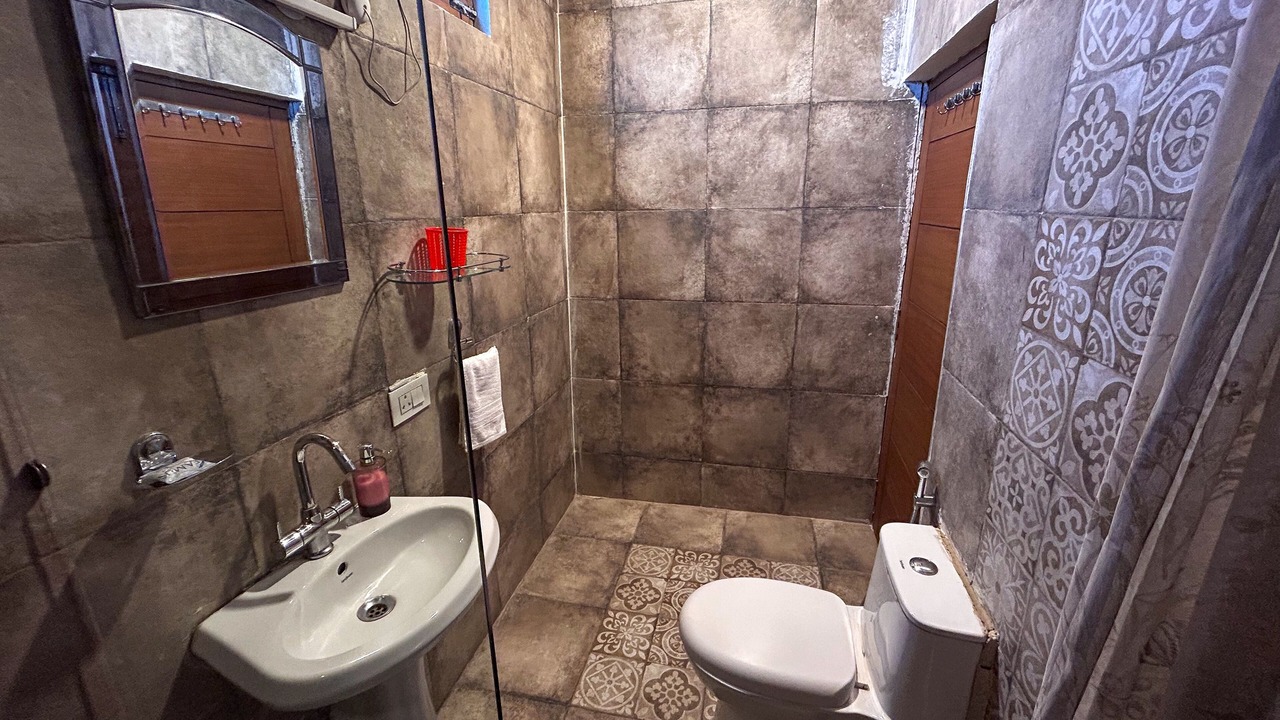 Photo of Bathroom in Suwakholi