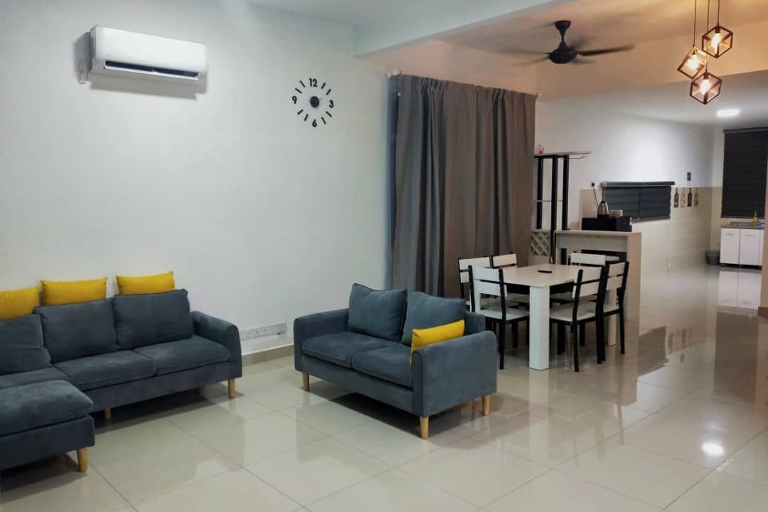 Photo of Livingroom in Bandar Penawar