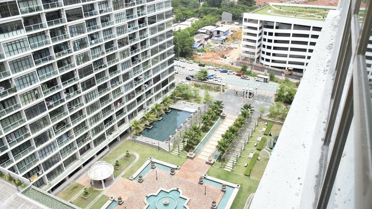 Photo of Outdoor in Taman Mount Austin