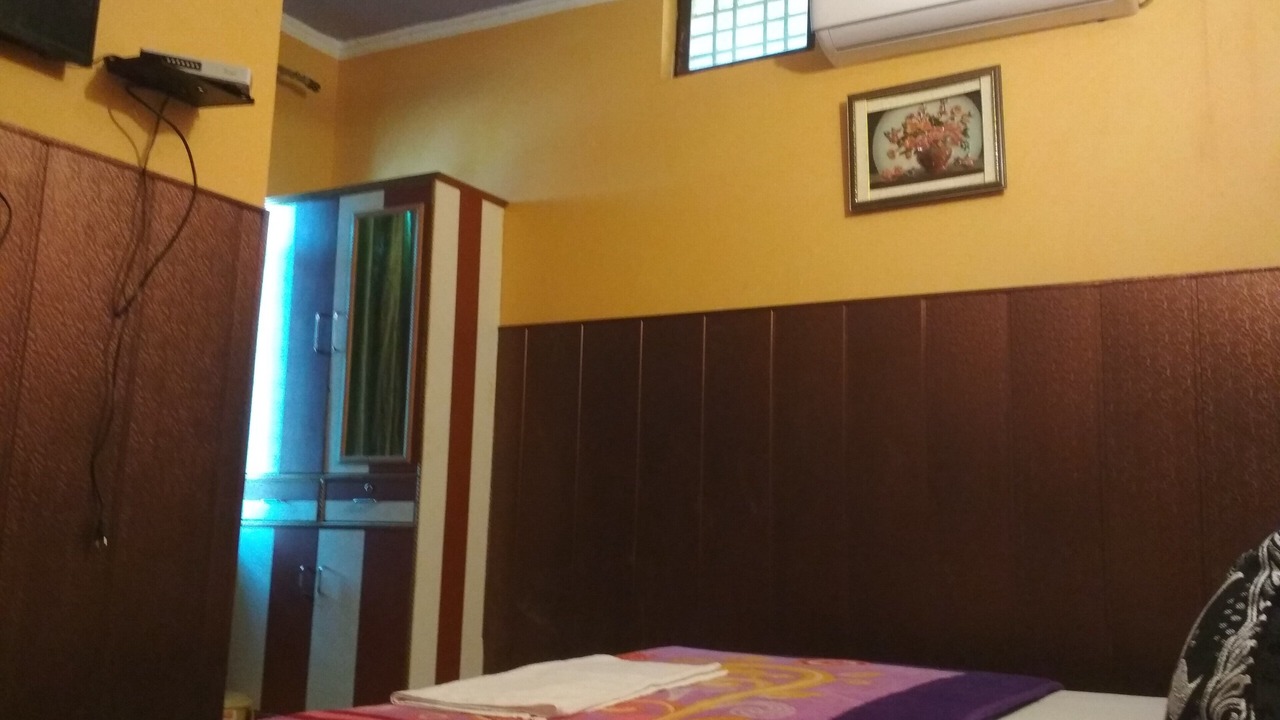 Photo of Bedroom in Dehradun