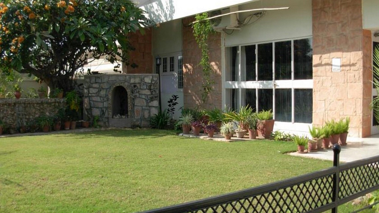 Photo of Outdoor in Adarsh Nagar