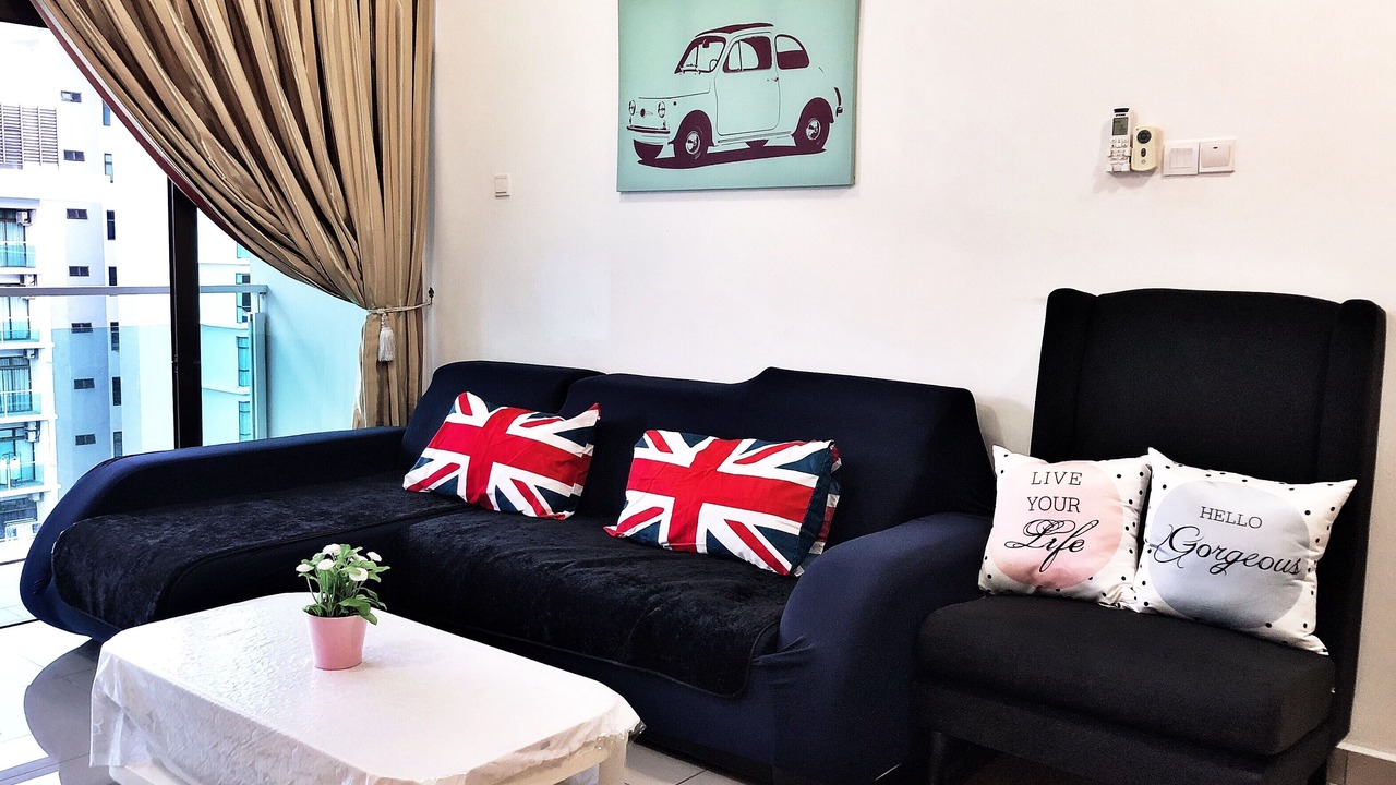 Photo of Livingroom in Taman Mount Austin