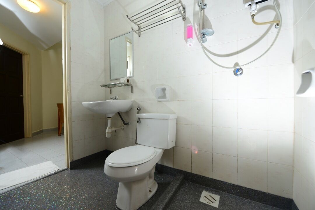Photo of Bathroom in Padang Matsirat