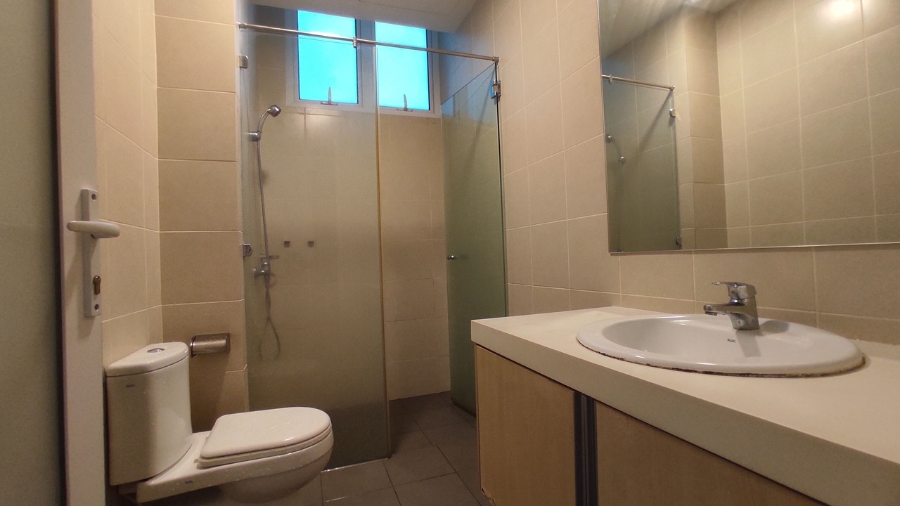 Photo of Bathroom in Kampung Batu Maung