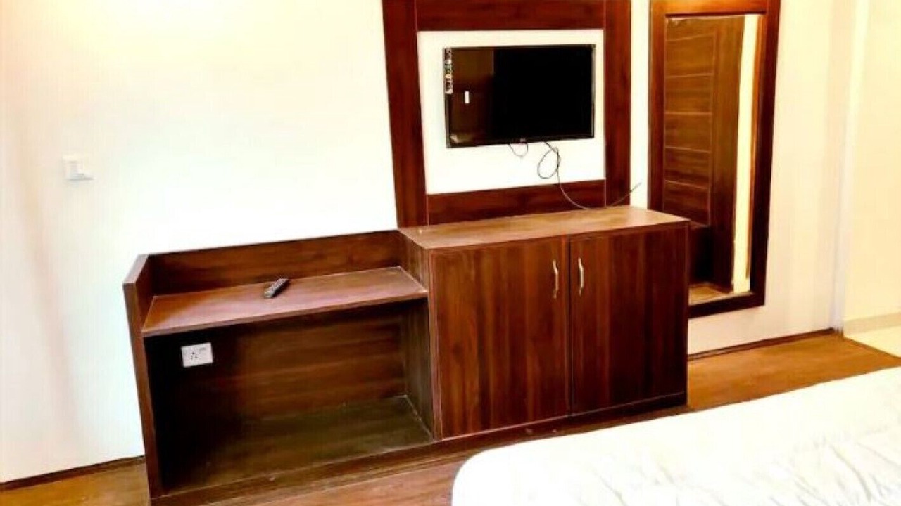 Photo of Bedroom in Simsa Village